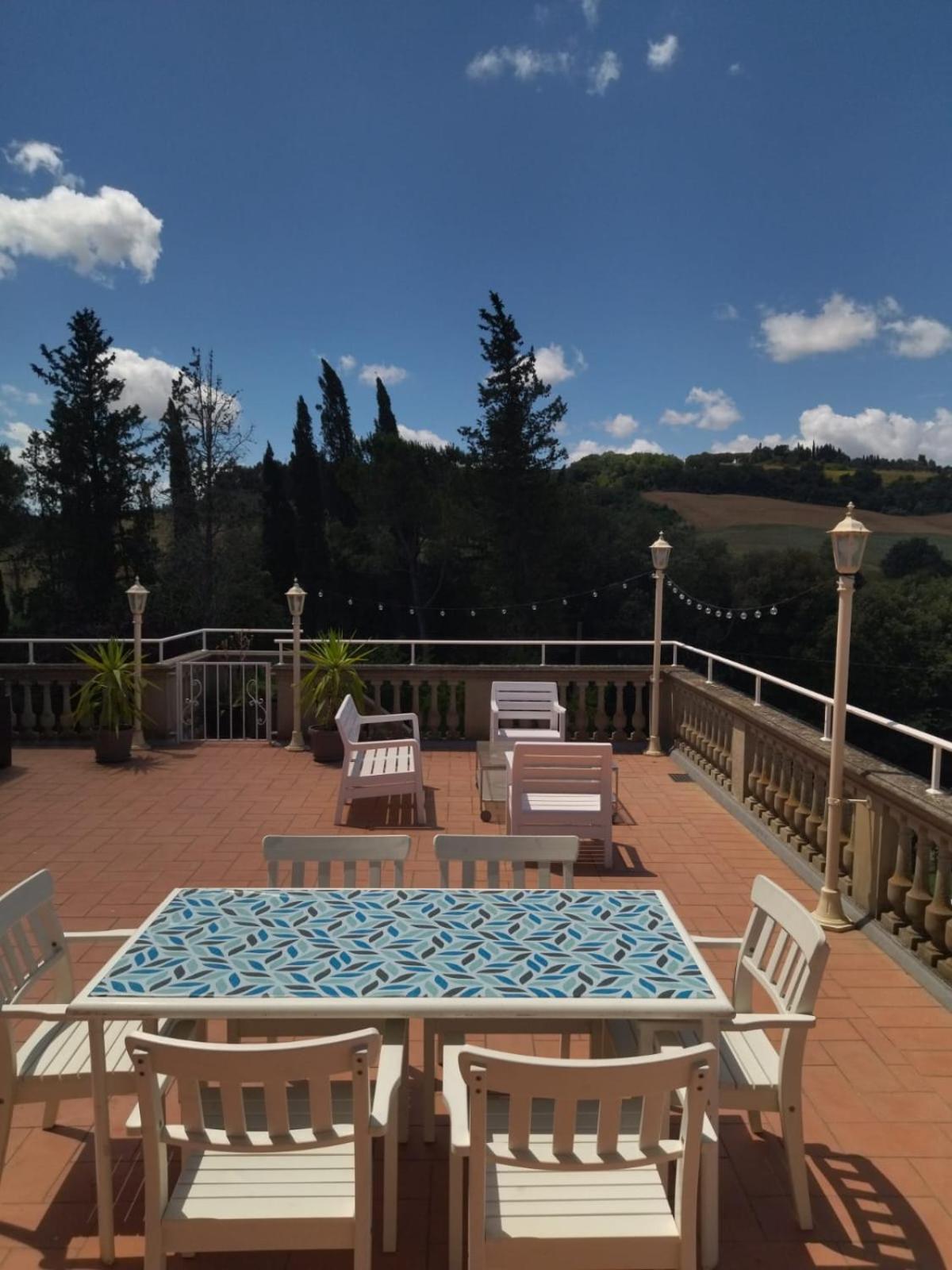 Casa Vacanza Campagna Empoli Terrazzo Belvedere view 3