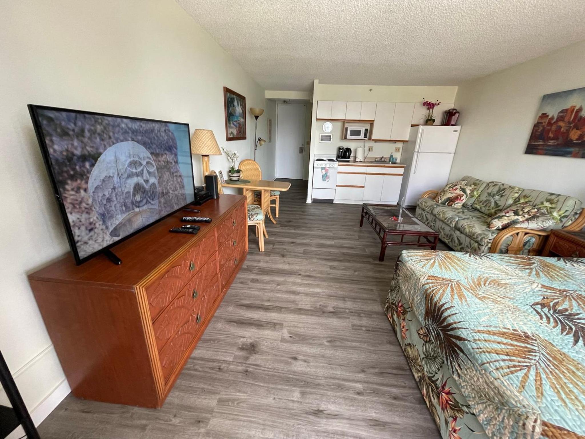 Tropical Studios at Marine Surf Waikiki - FREE PARKING - BEST LOCATION - FULL KITCHEN - SWIMMING POOL 照片第 197 張,共 263 張