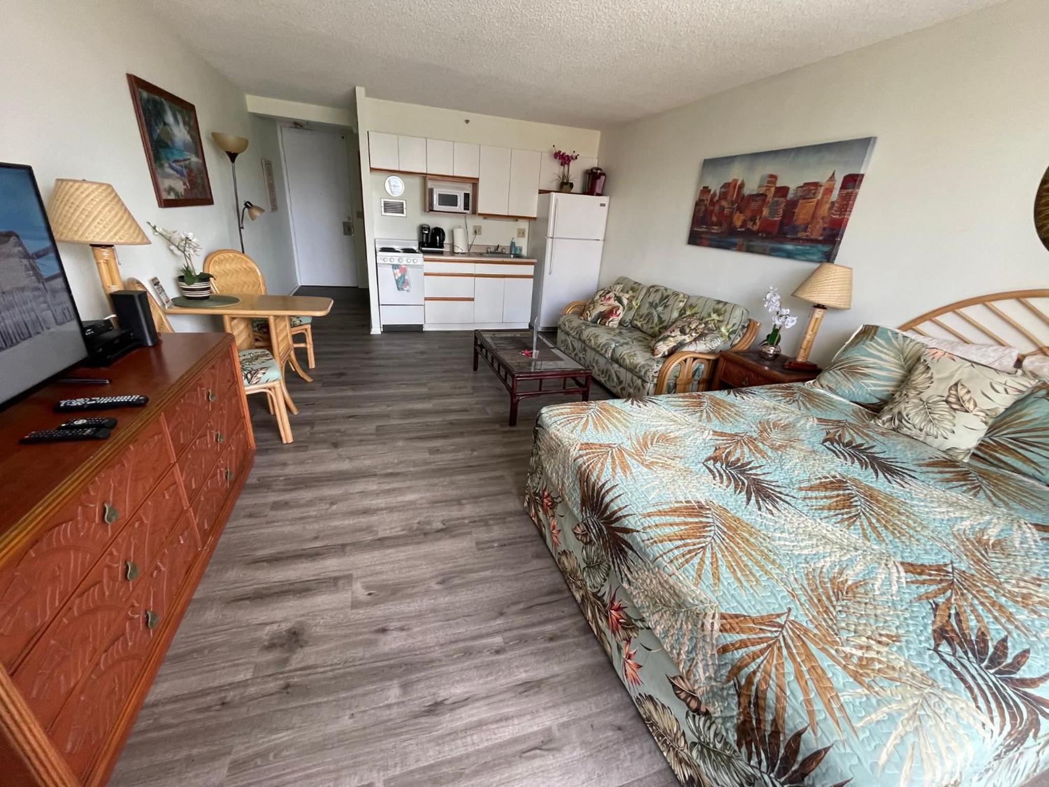 Tropical Studios at Marine Surf Waikiki - FREE PARKING - BEST LOCATION - FULL KITCHEN - SWIMMING POOL 照片第 204 張,共 263 張
