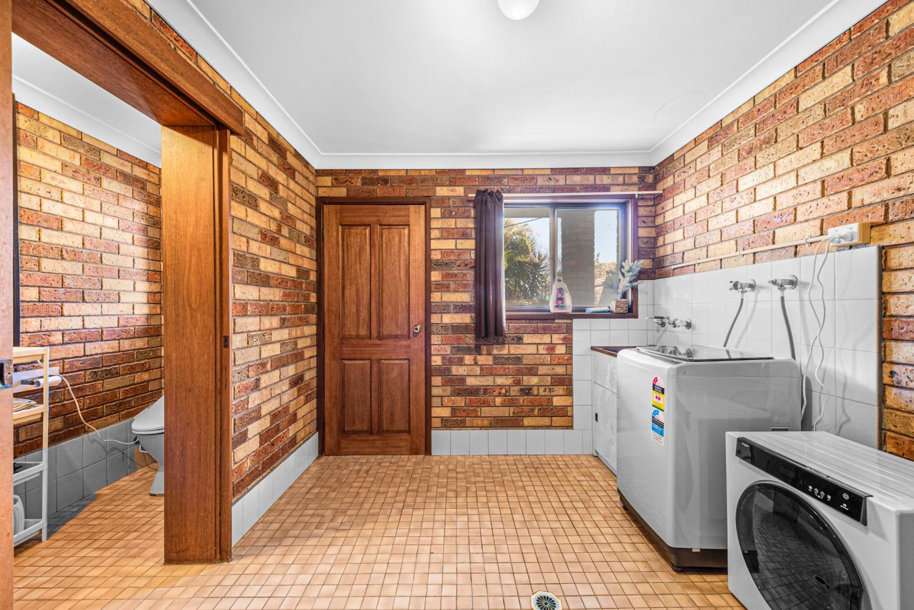 Spacious Ocean View Home in Noraville