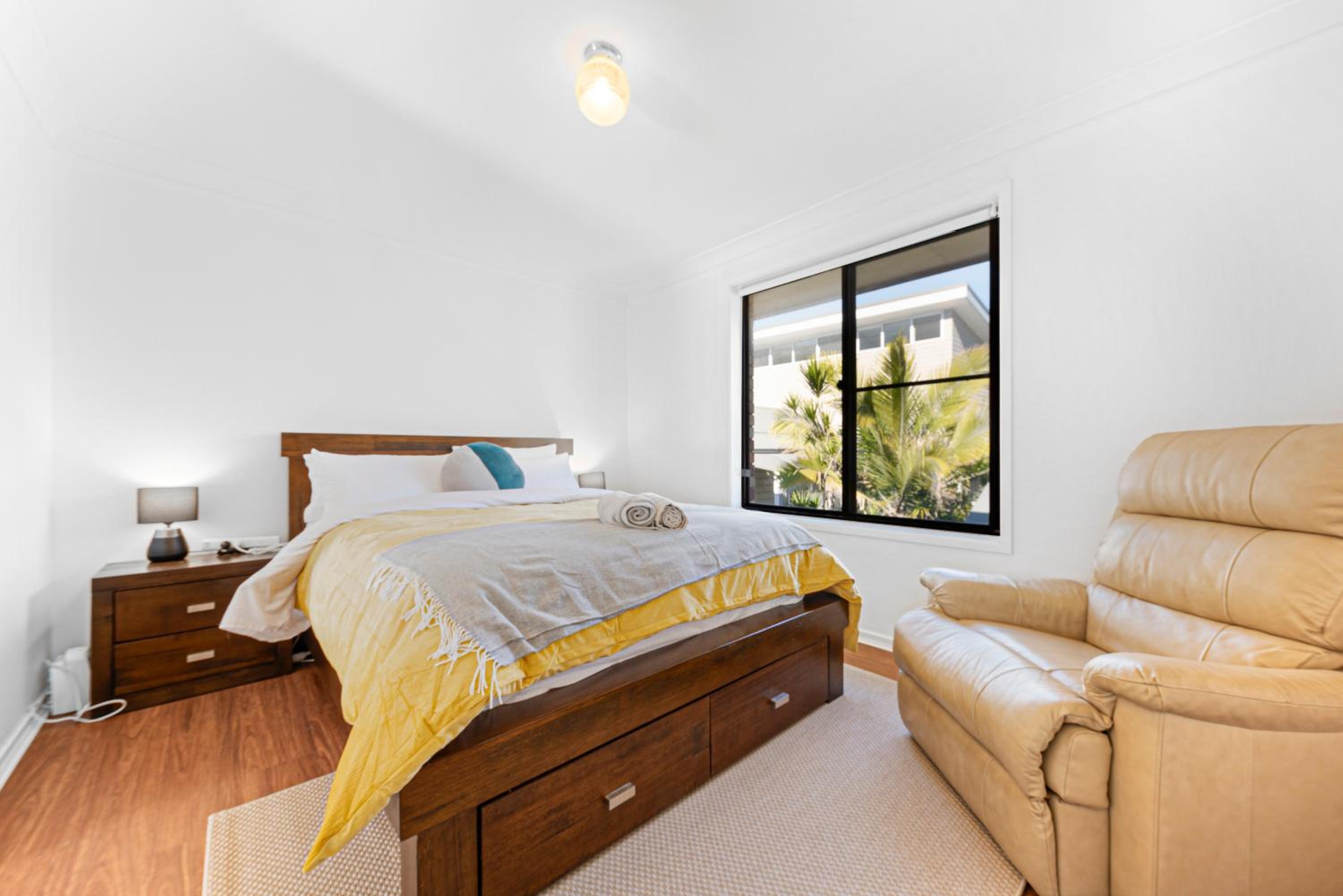 Spacious Ocean View Home in Noraville