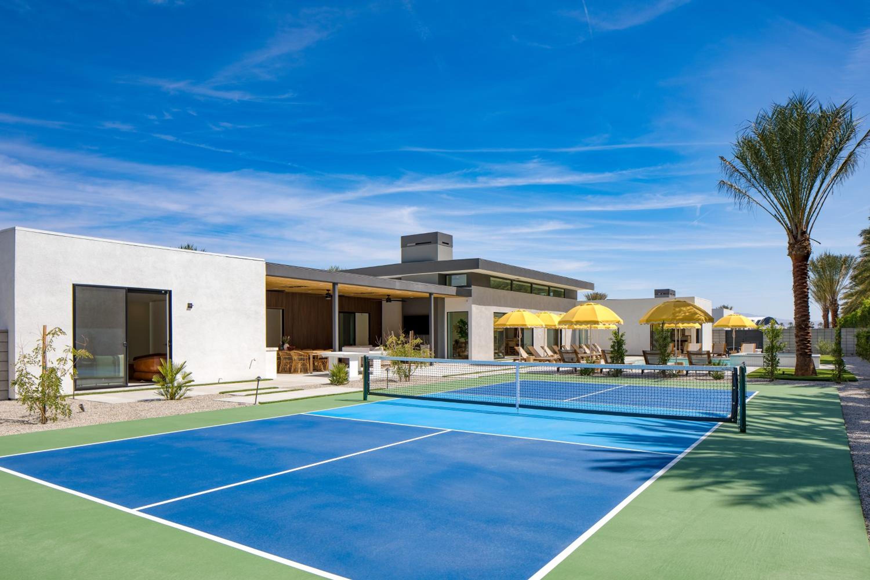 Polo Villa Aura 2 Homes Pickleball Putting Green Sleeps 32