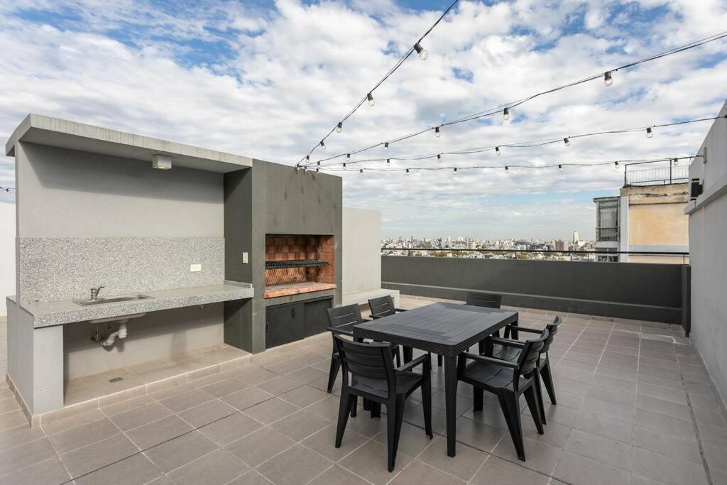 Santa Fe Avenue Tower Apartment