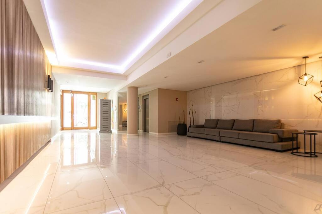 Santa Fe Avenue Tower Apartment