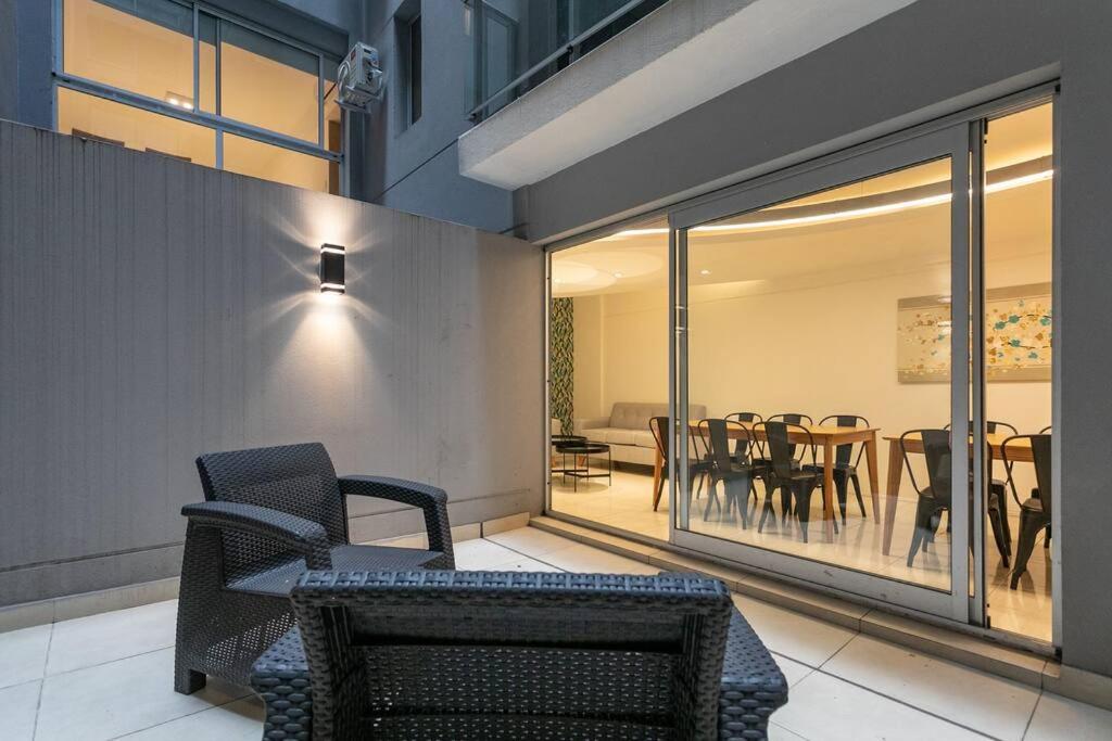 Santa Fe Avenue Tower Apartment
