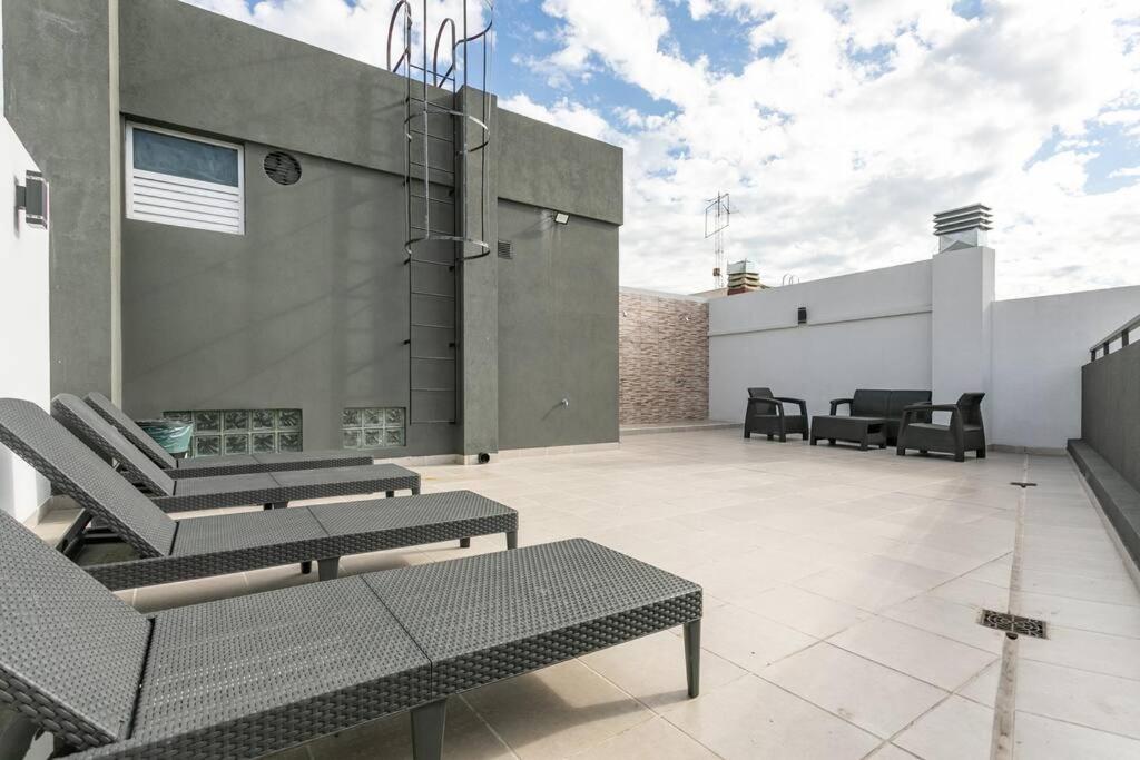 Santa Fe Avenue Tower Apartment