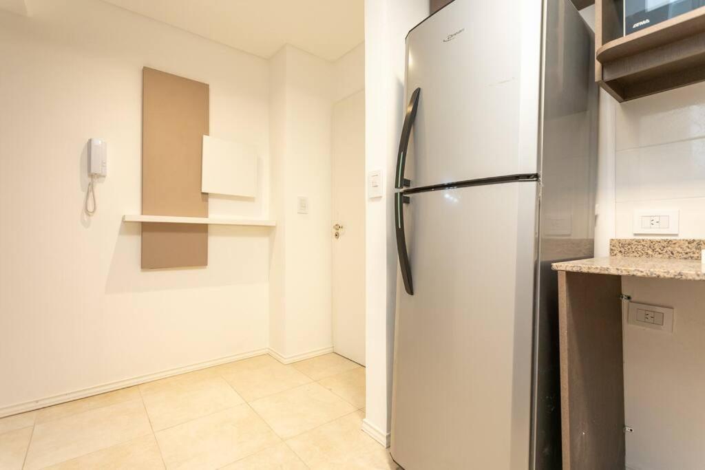 Santa Fe Avenue Tower Apartment