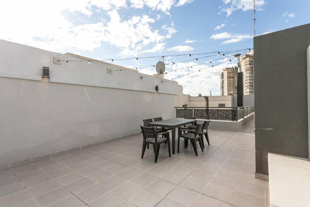 Santa Fe Avenue Tower Apartment