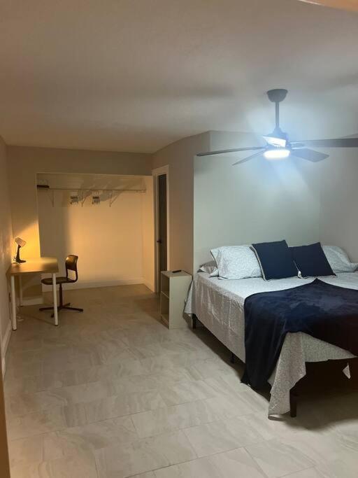 6 Bedrooms ClueThemed Home near parks