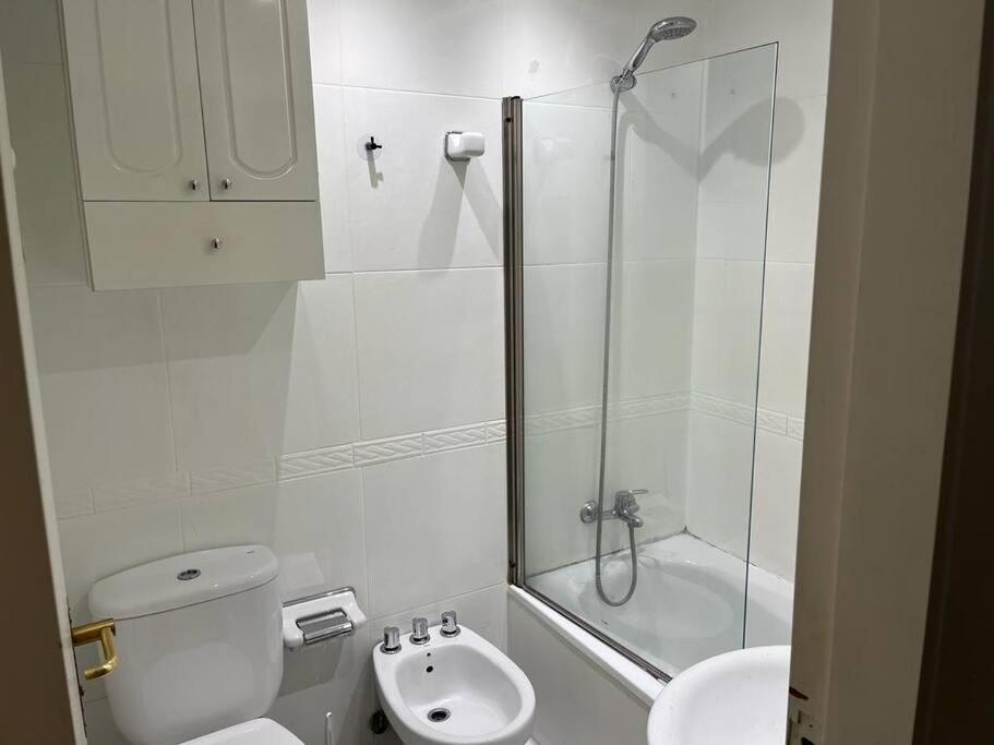 Callao Avenue Flat