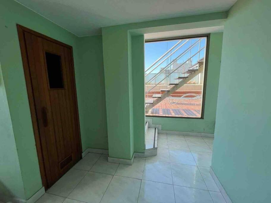 Callao Avenue Flat