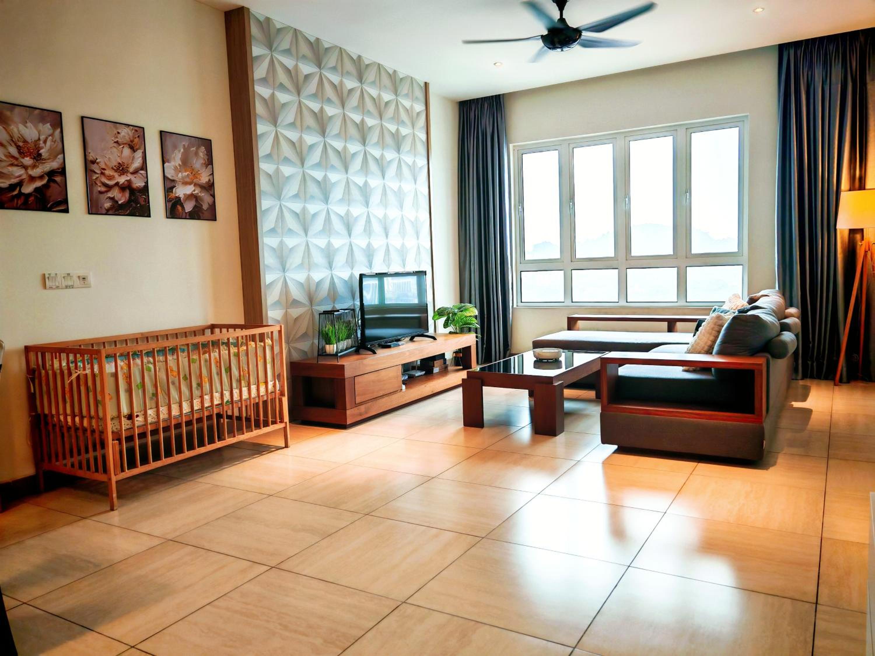 Ipoh Octagon Premium 7 Pax Condo One Free Parking by City Home Empire photo 2