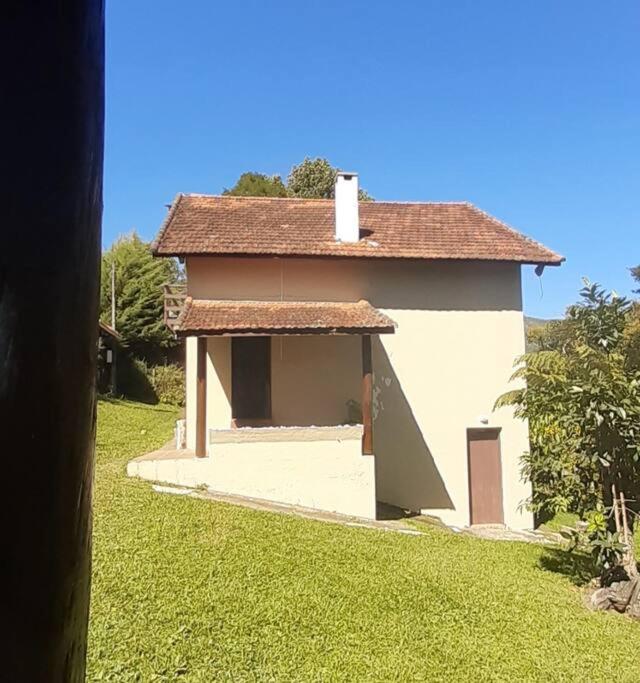 Dum Hory a 2,5 km do centrinho
