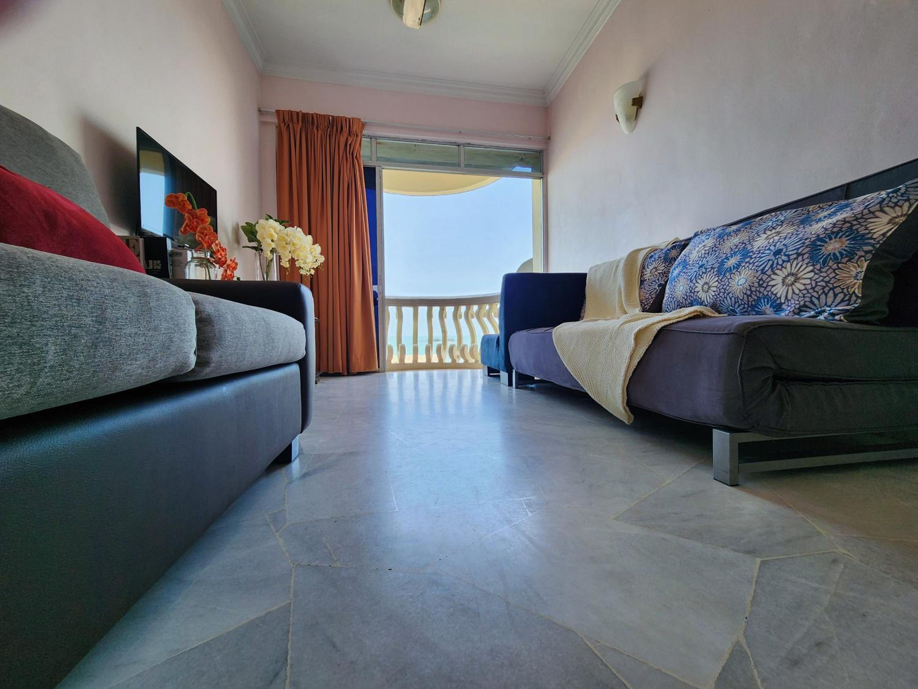 Glory Beach Resort PD, Fully Air Con Sea View Suite PortDickson photo 6