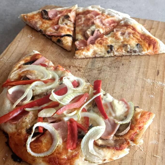 Epimoni