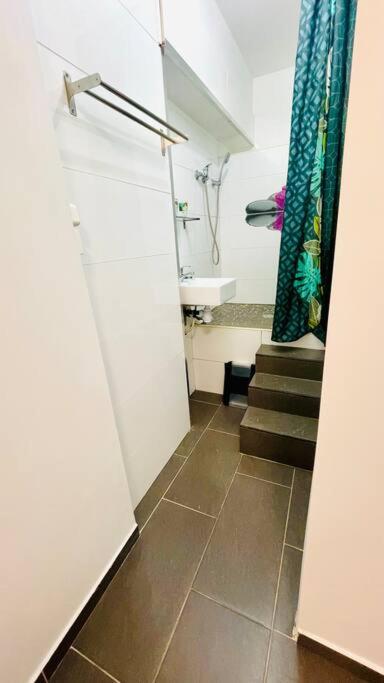 Les pieds dans l eau - Passez votre séjour littéralement sur la plage - Ponton disponible face à cette maison de 4 chambres - capacité de 7 voyageurs view 5