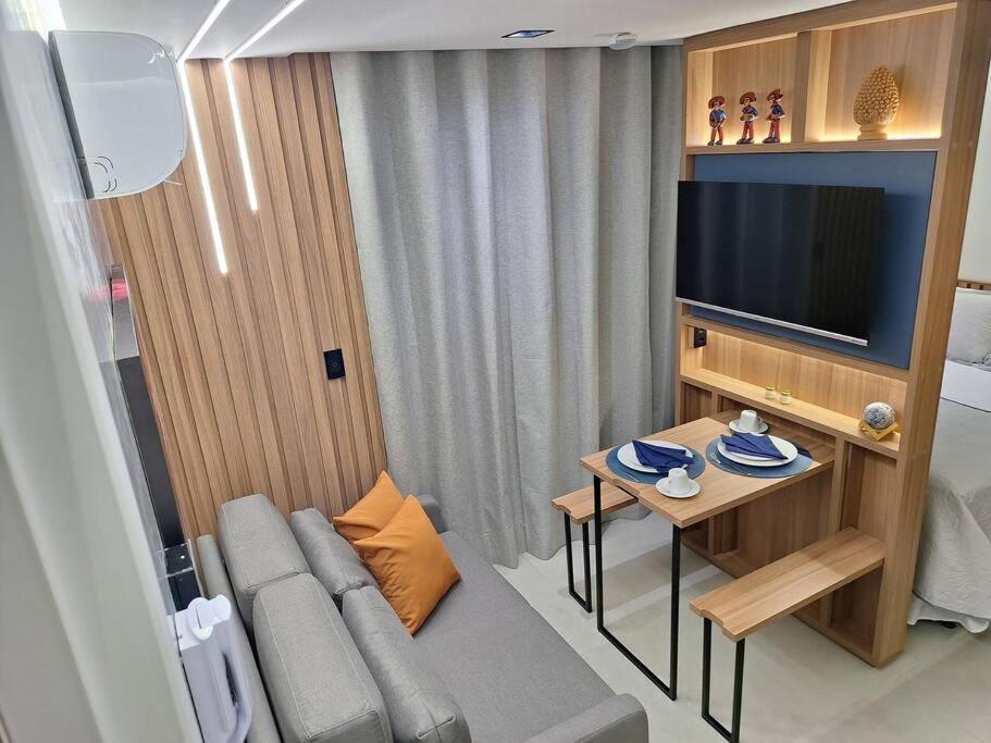 Lindo Studio a 50m da praia