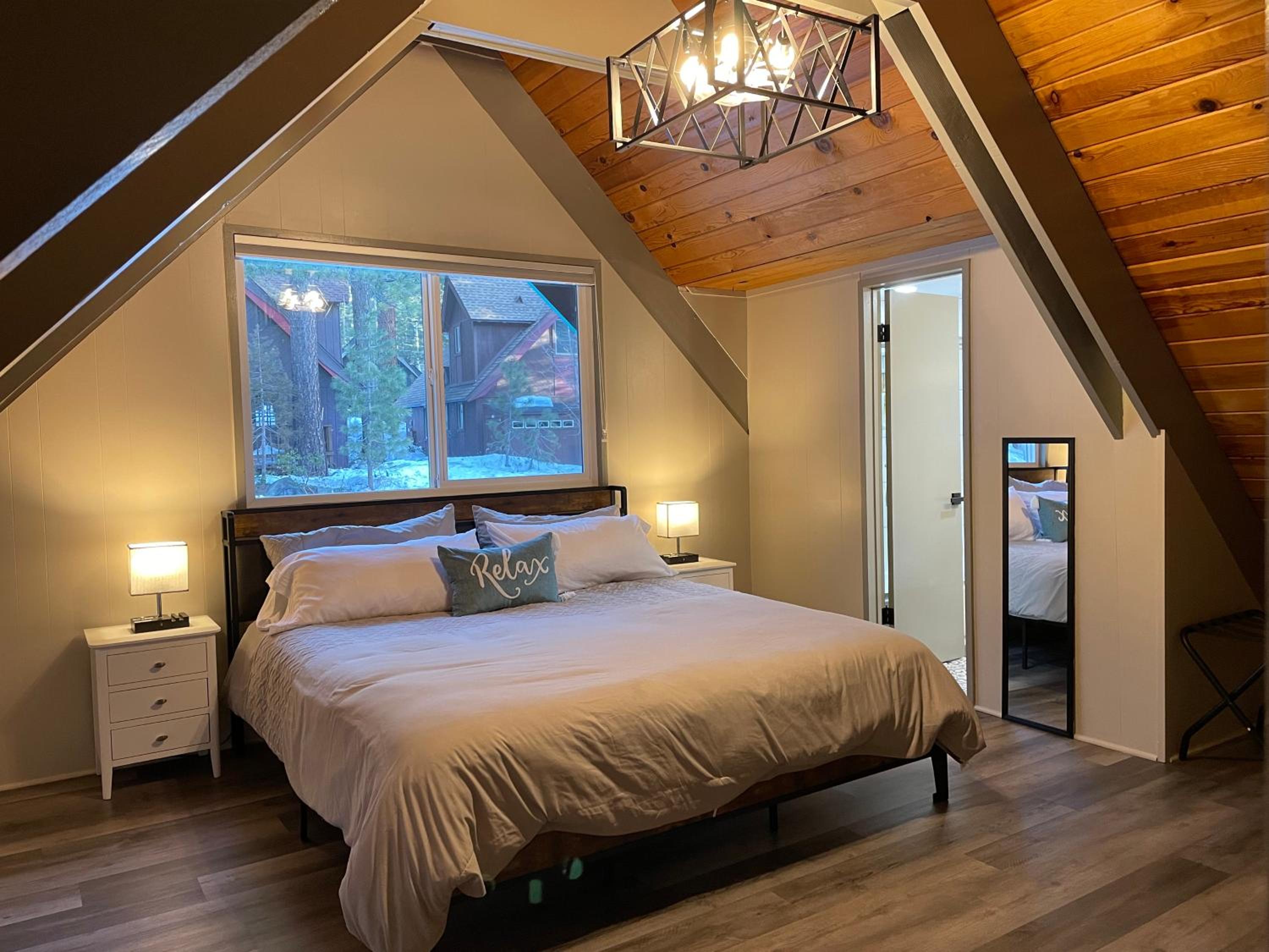 Tahoe Time Cabin view 3