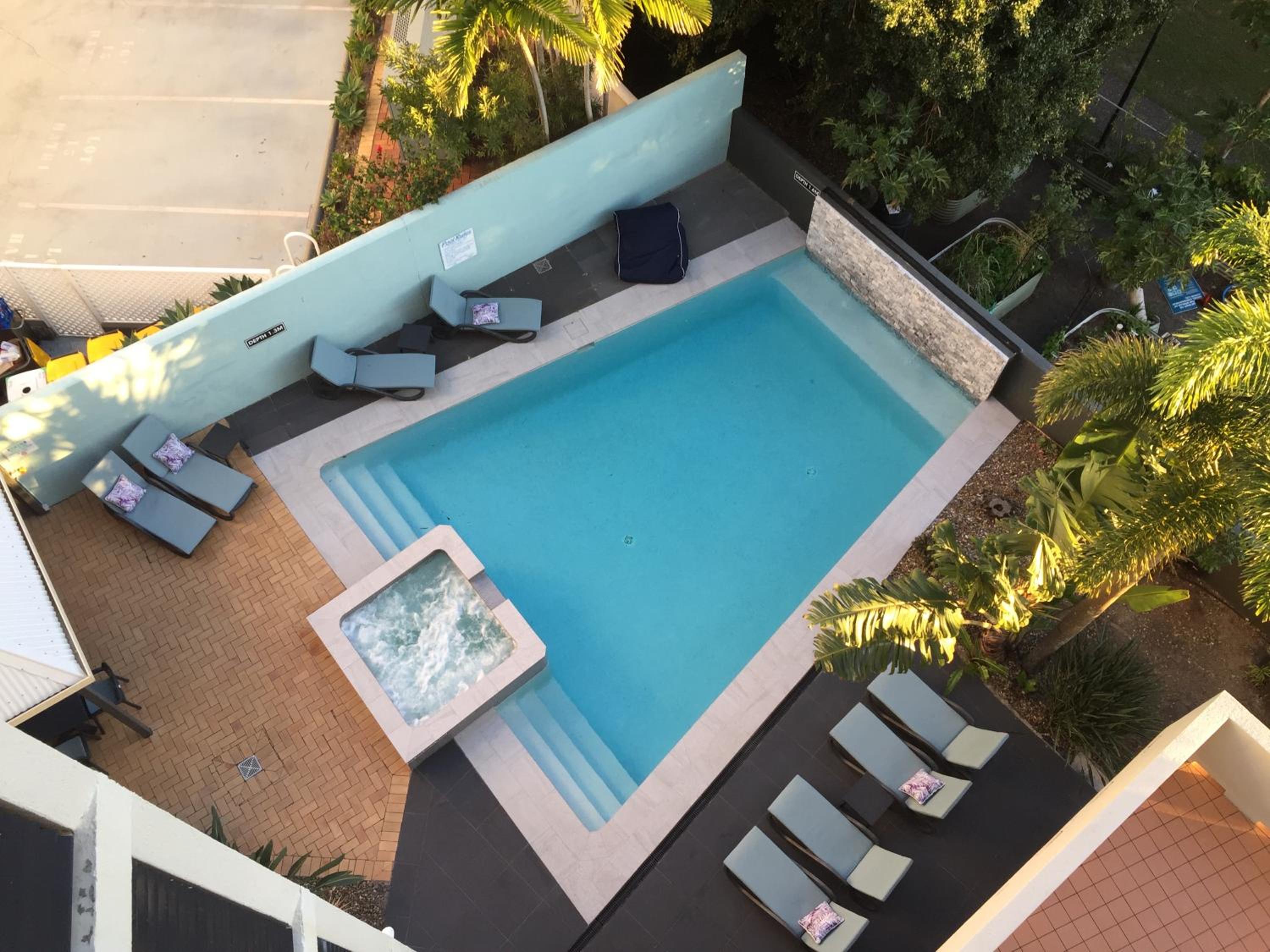 Absolute Beachfront Penthouse with Exclusive Rooftop