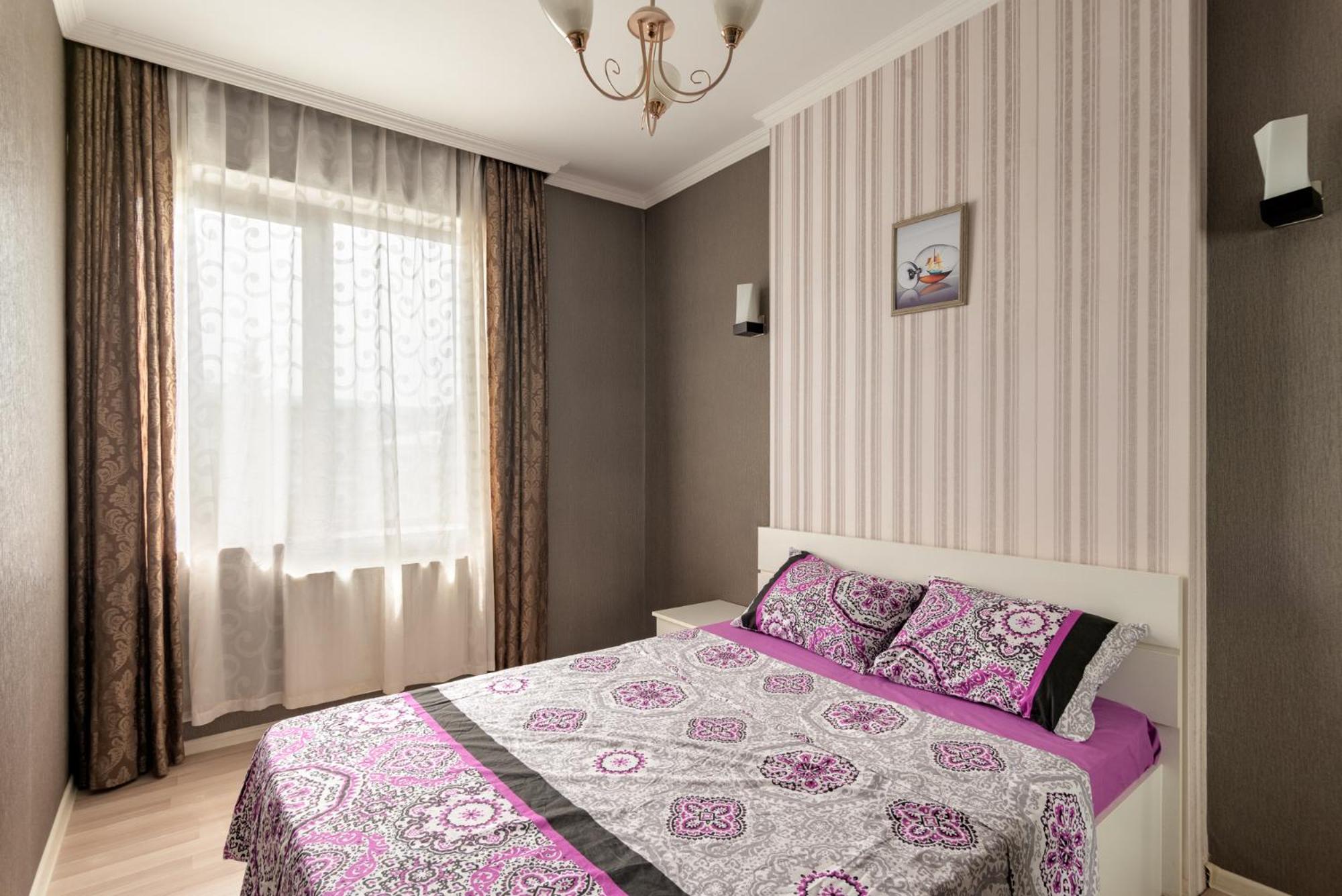 Spacious apartment in the business part of Tbilisi view 4