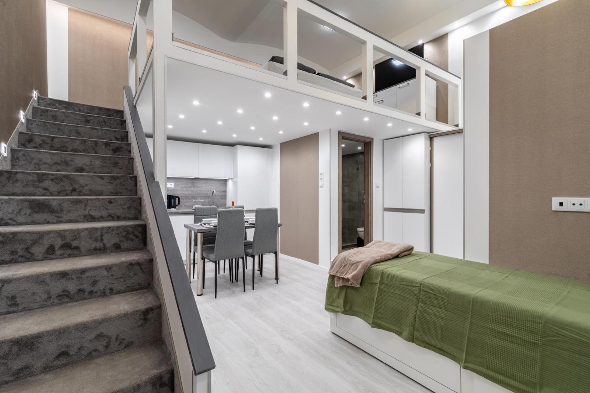 Antonio Residence