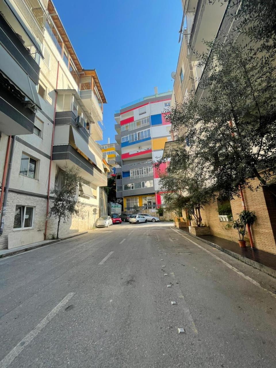 Tirana Perla