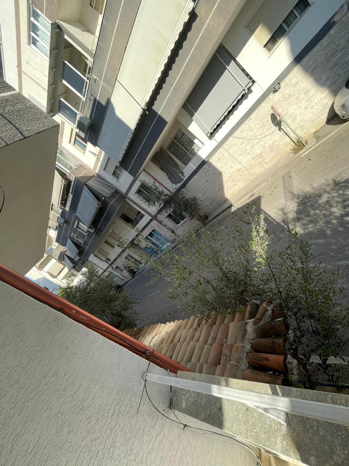 Tirana Perla