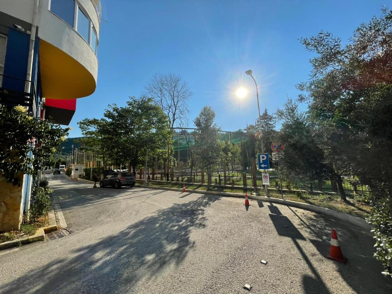 Tirana Perla