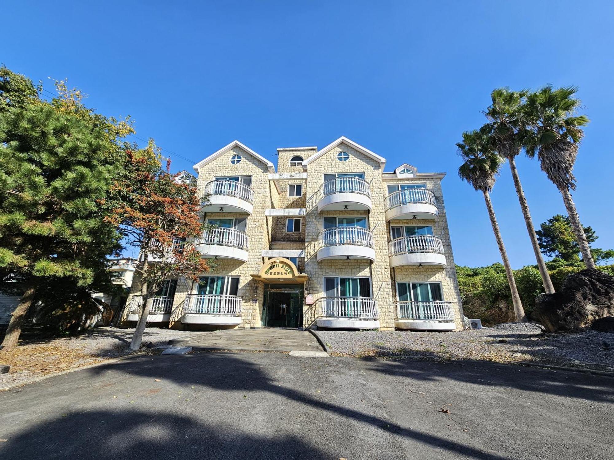 Greenside Pension