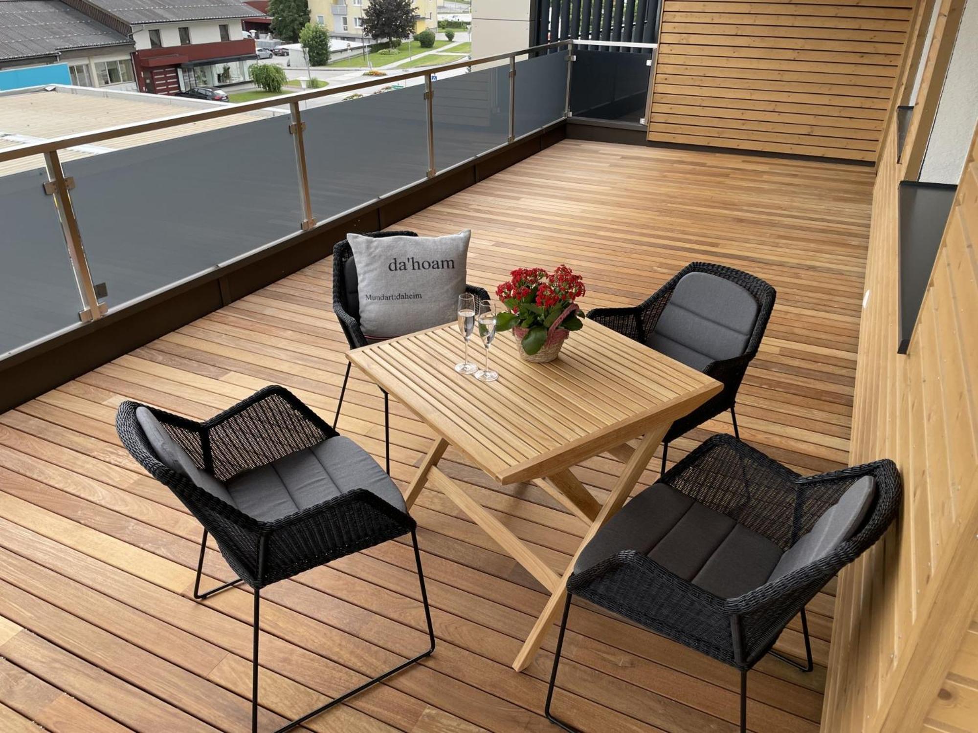 Local View Apartment - by myNests