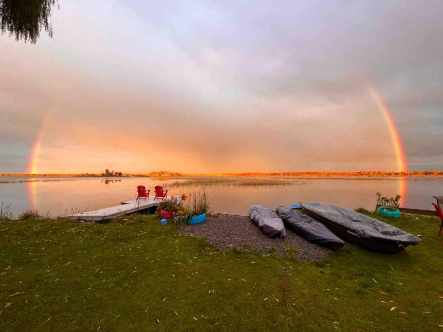 Sunrise net cottage