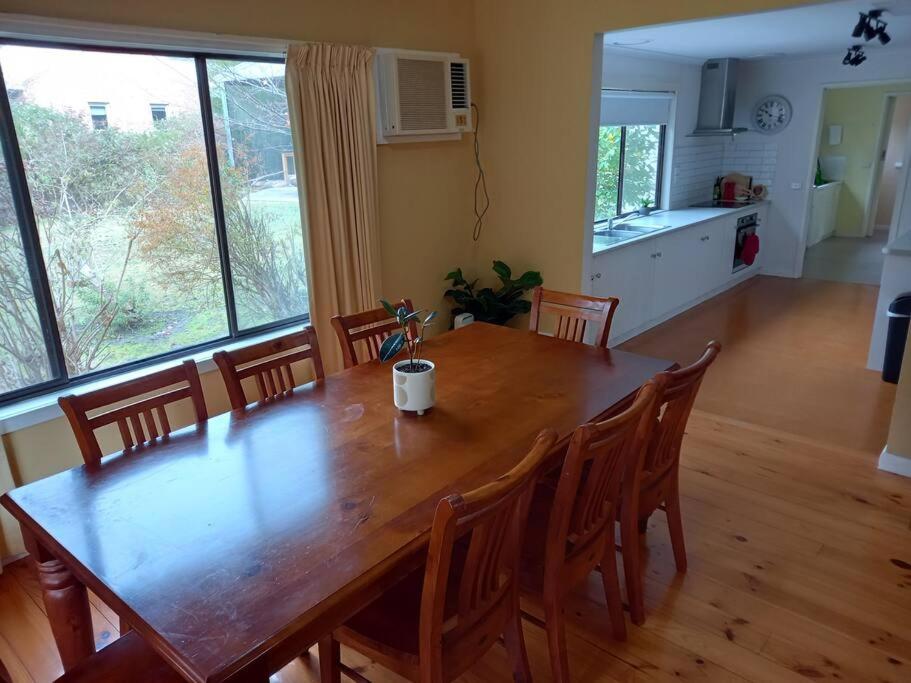 Homefield Homestead Halls Gap
