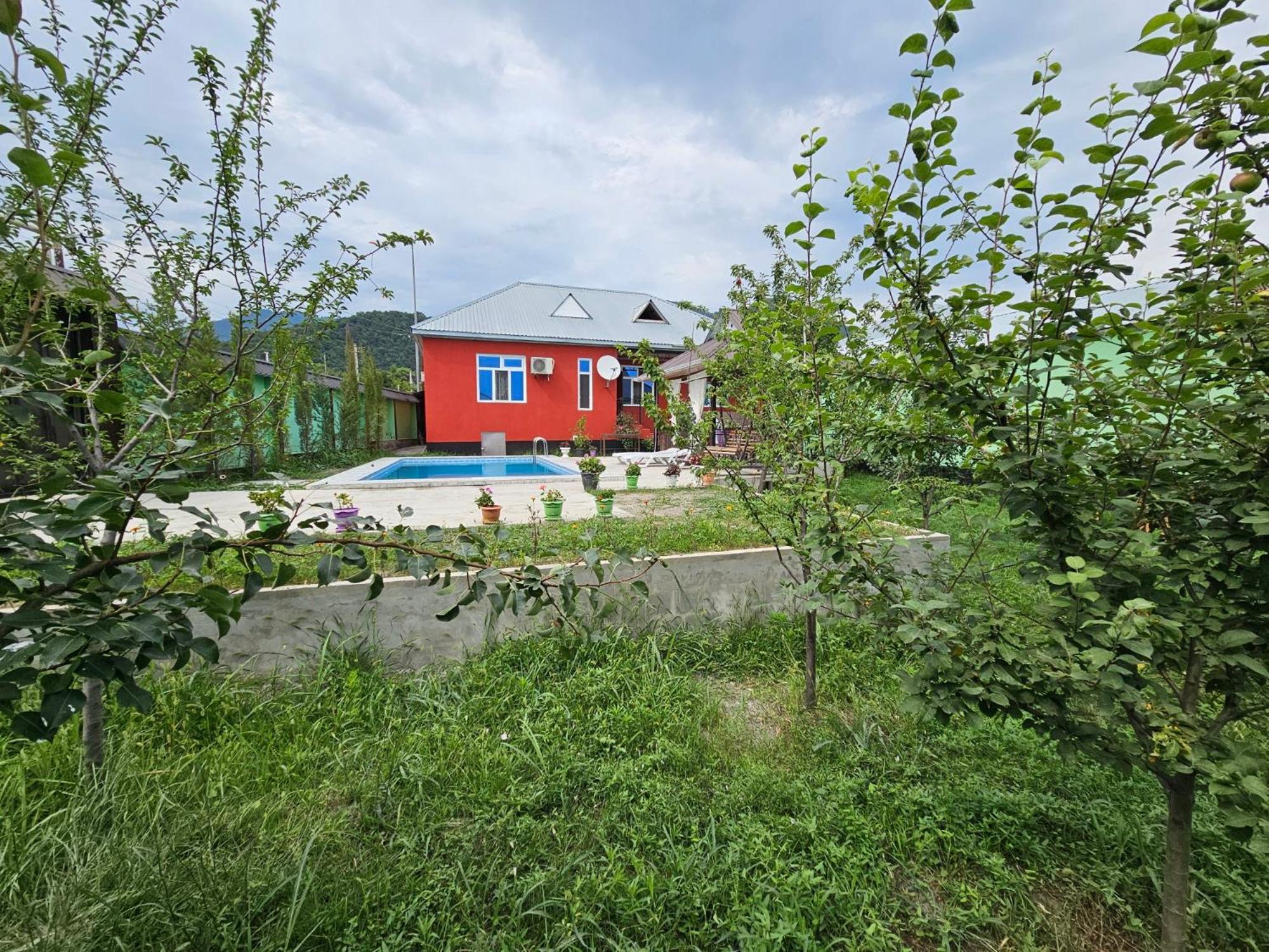 Red villa RVN