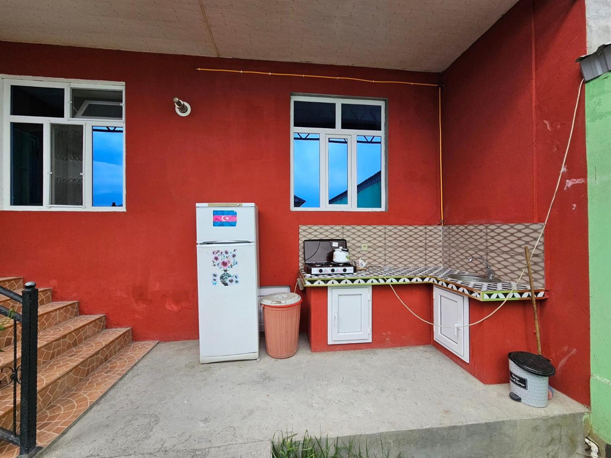 Red villa RVN