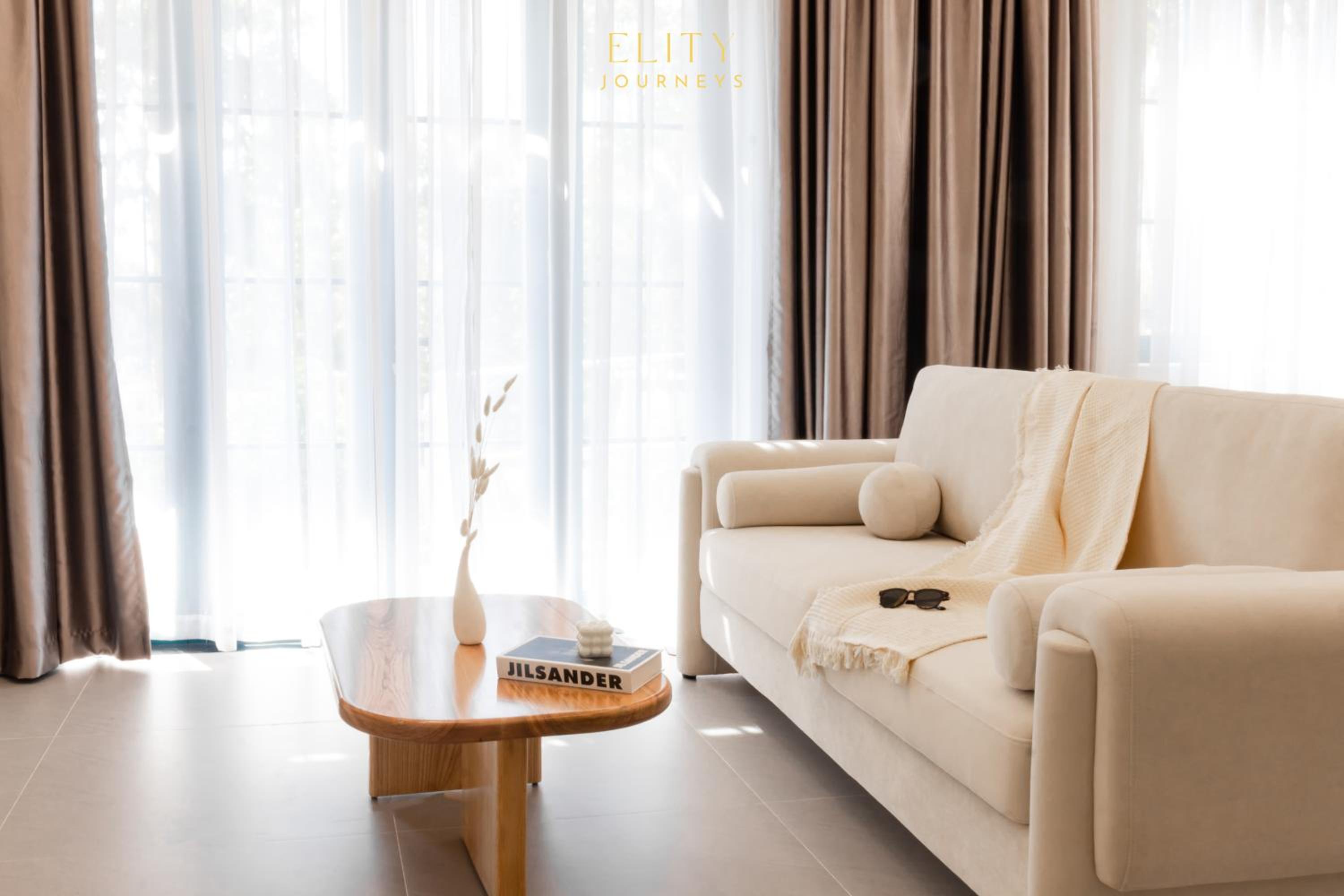 Elity Journeys