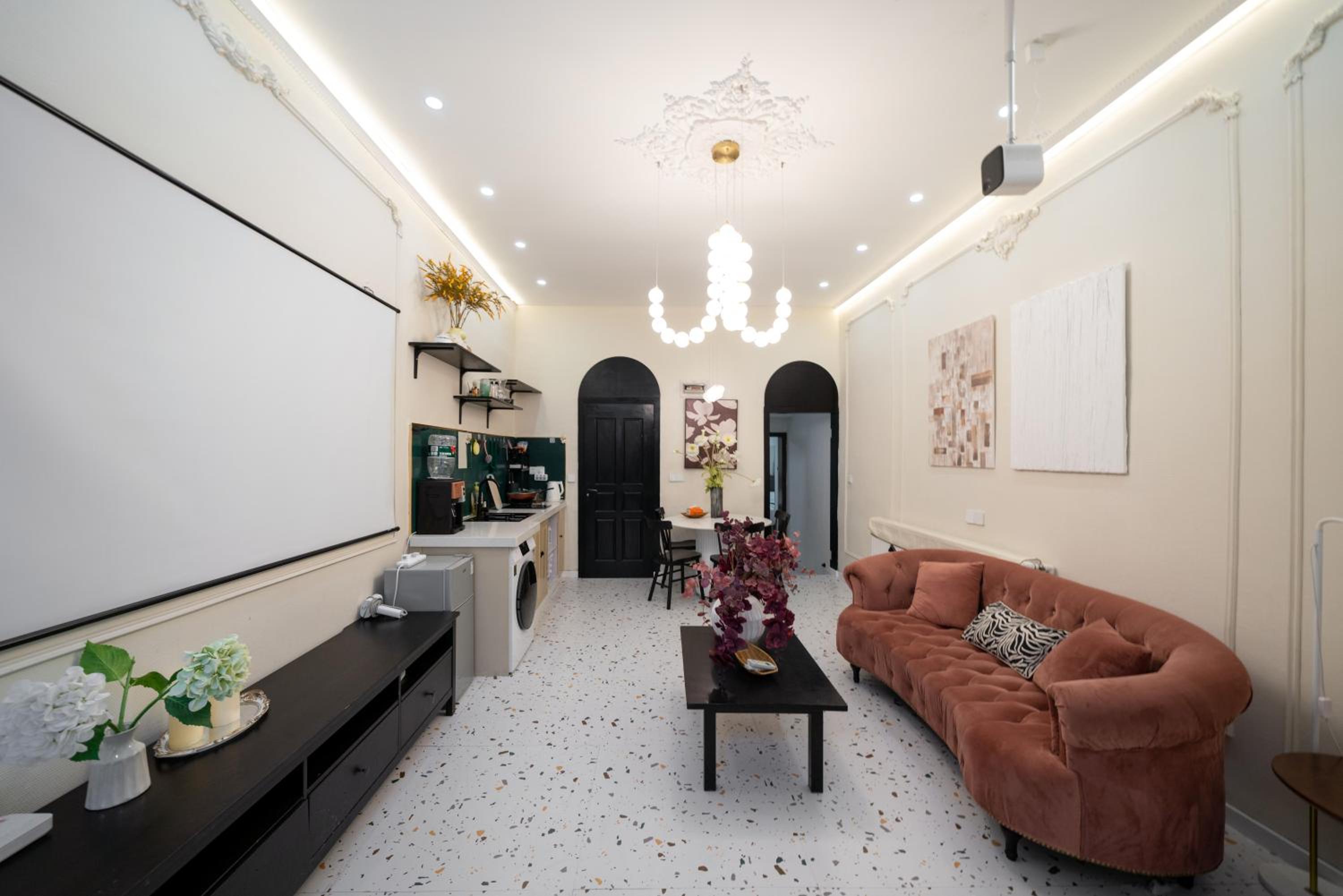 Shanghai Downtown Yi Du B&B - Near South Shaanxi Road Metro Station 600meters