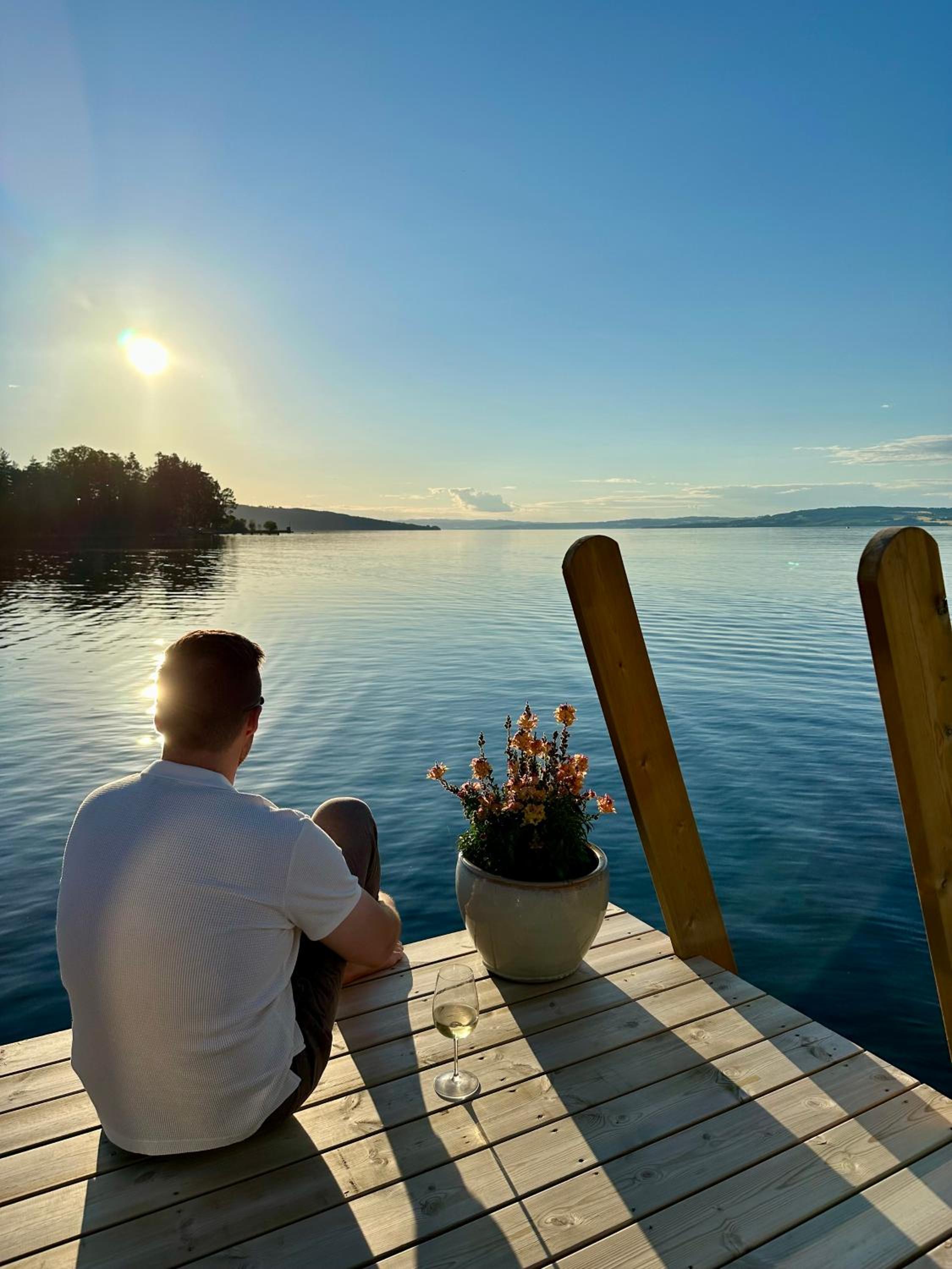 Idylliske Evjua ved Mjøsa view 2