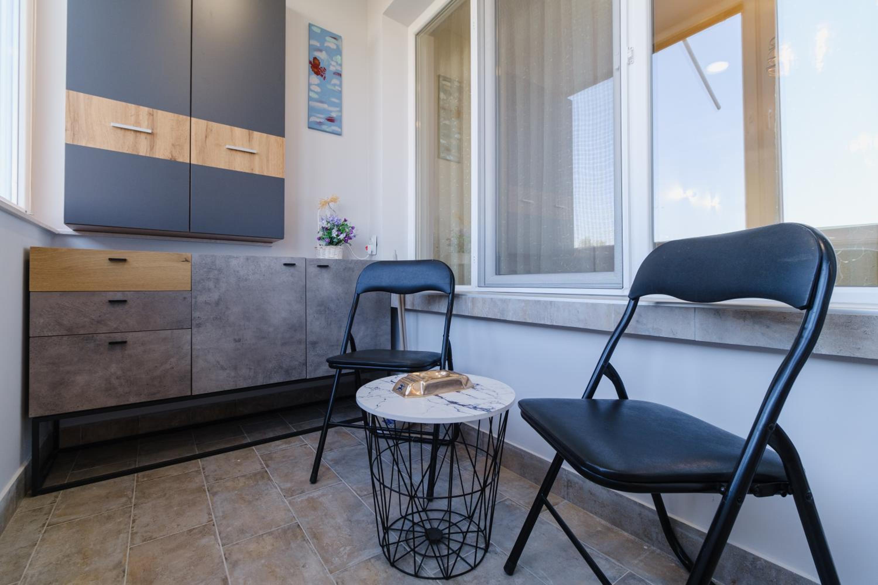 Spacious 1-bedroom Apartment