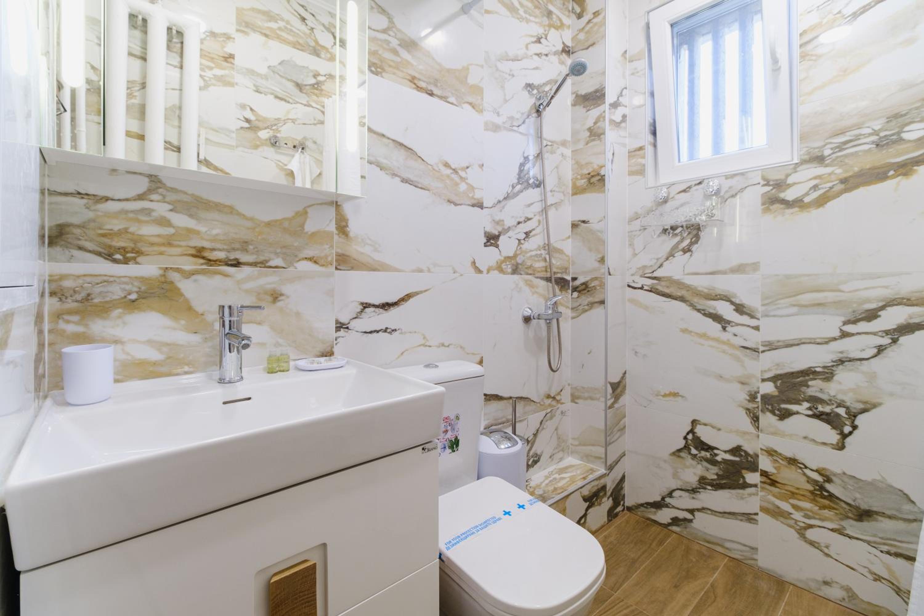 Spacious 1-bedroom Apartment