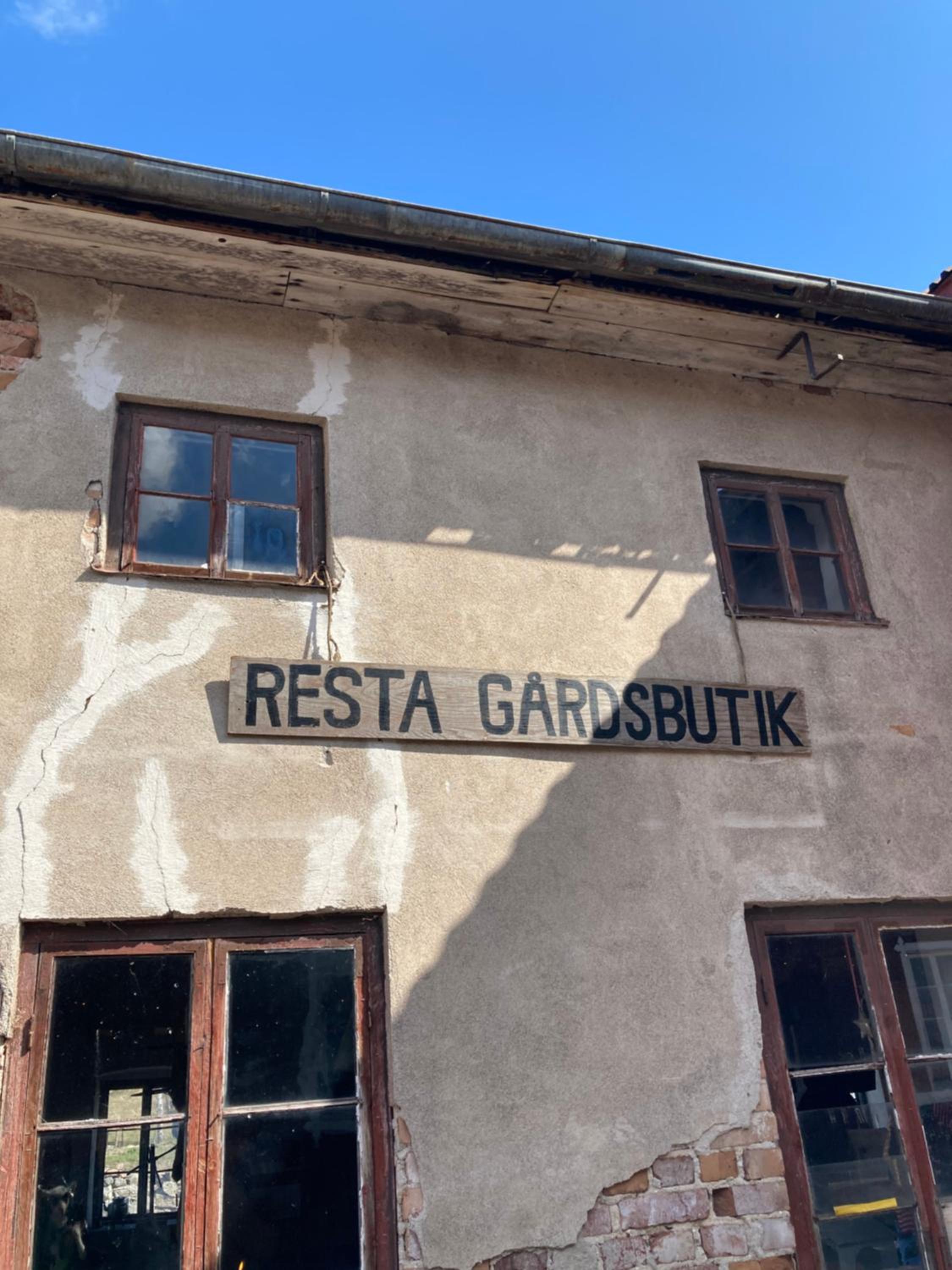 Resta gård bondgårdhotellrum