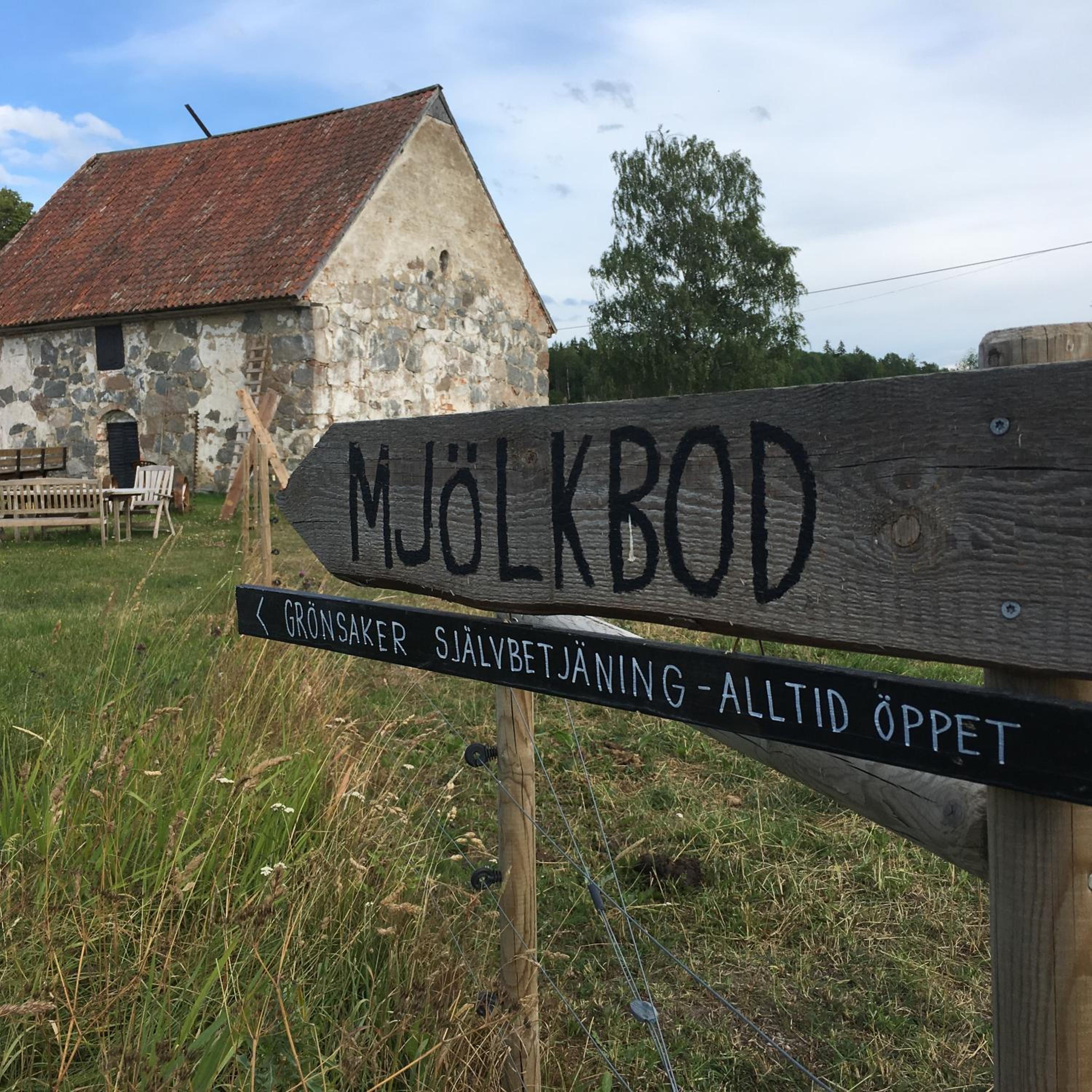 Resta gård bondgårdhotellrum