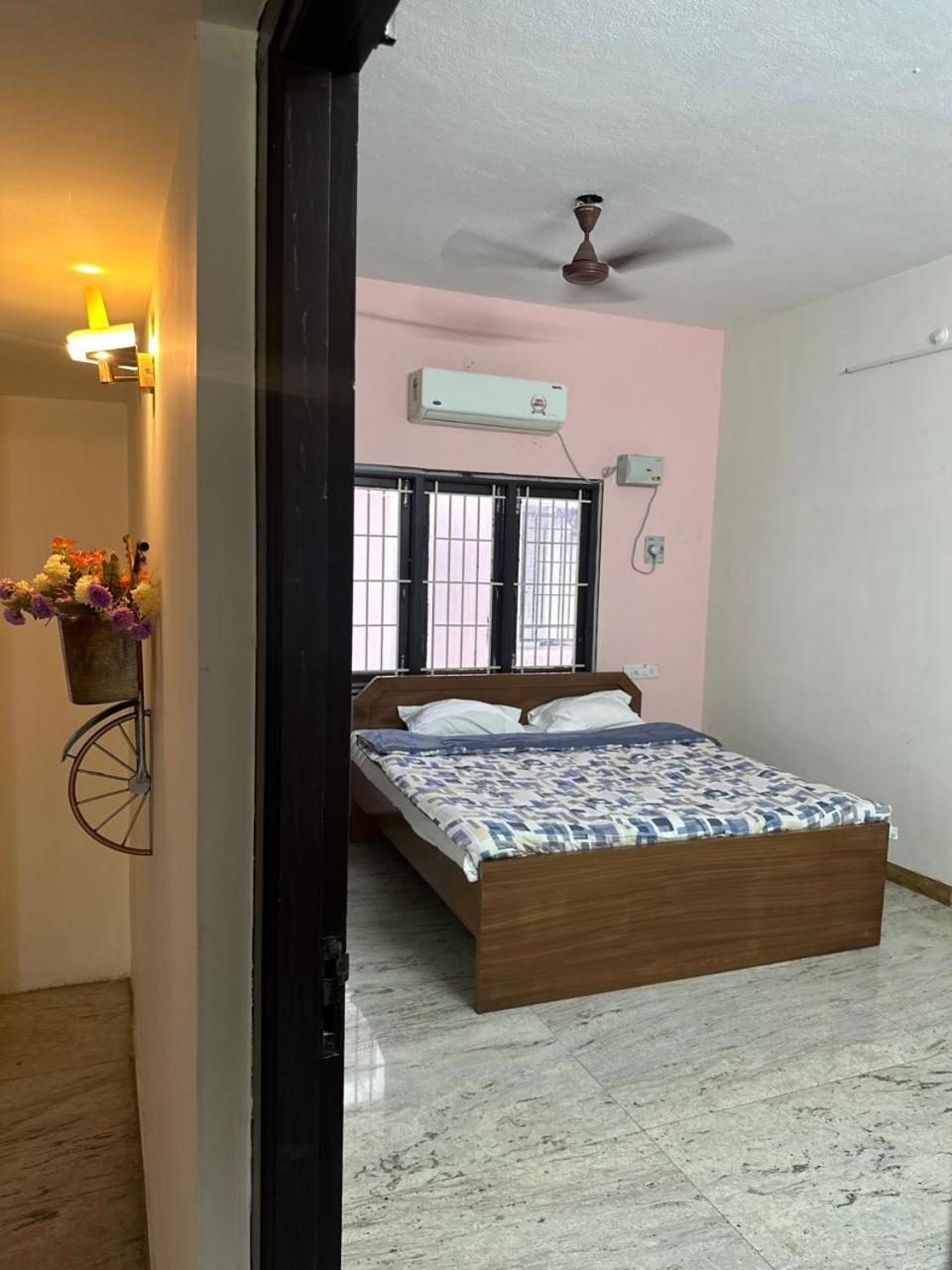 PlushStays Service Apartment