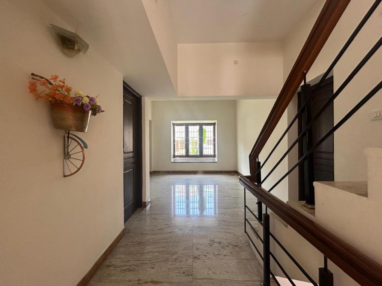 PlushStays Service Apartment