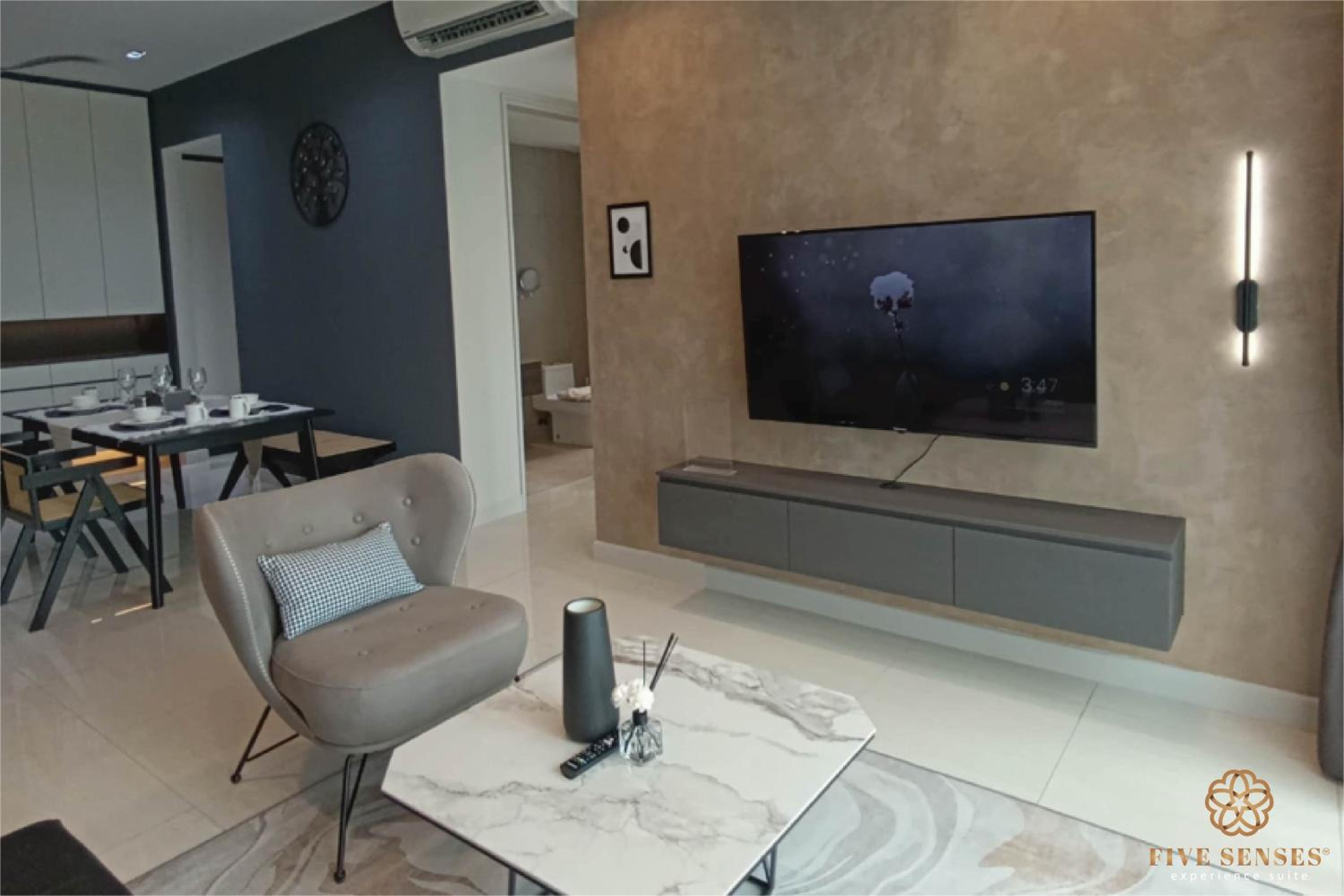 Datum Jelatek Sky Residence KLCC, Five Senses