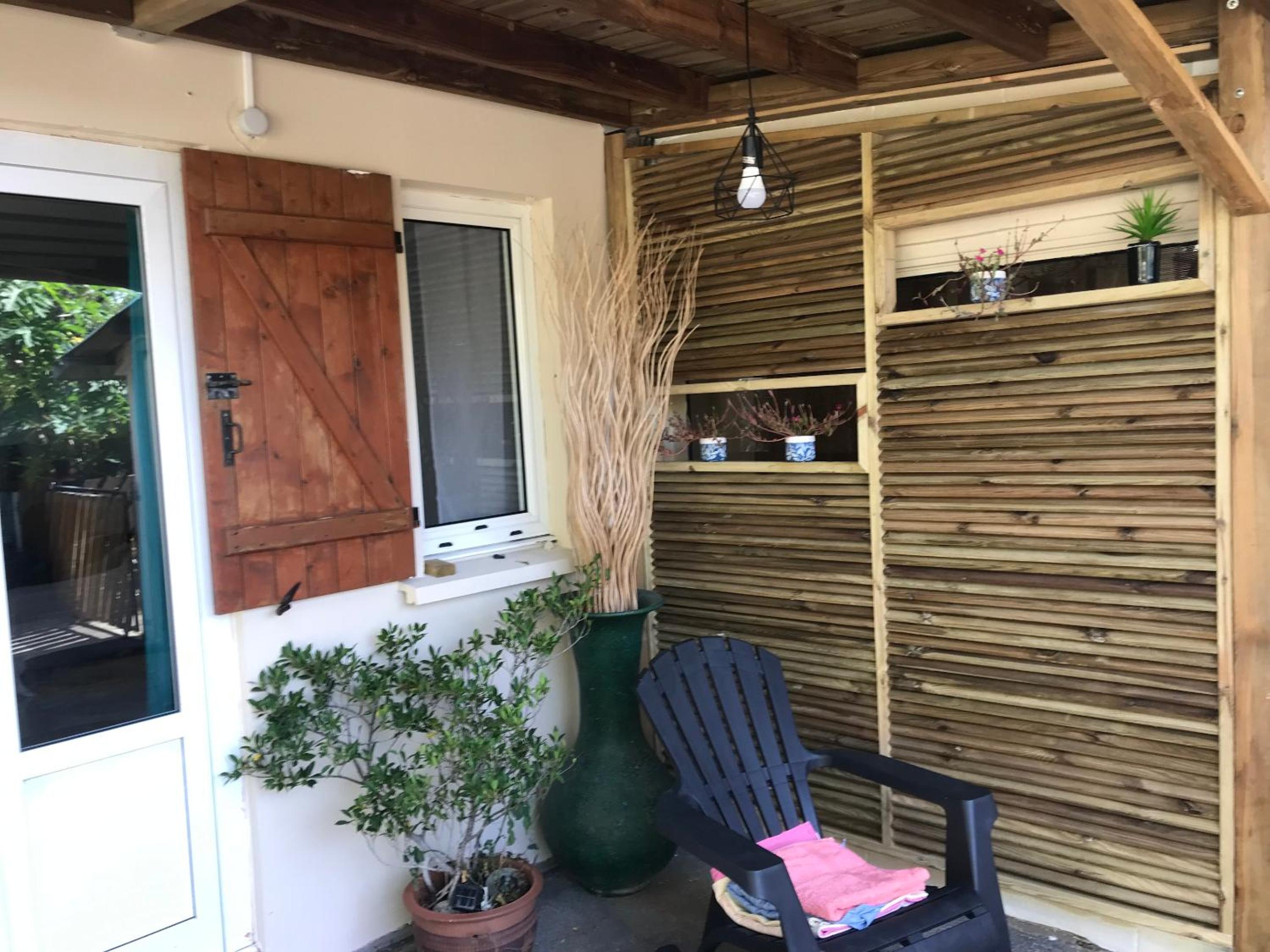 Maison charmante à Bras-Panon avec piscine et jardin