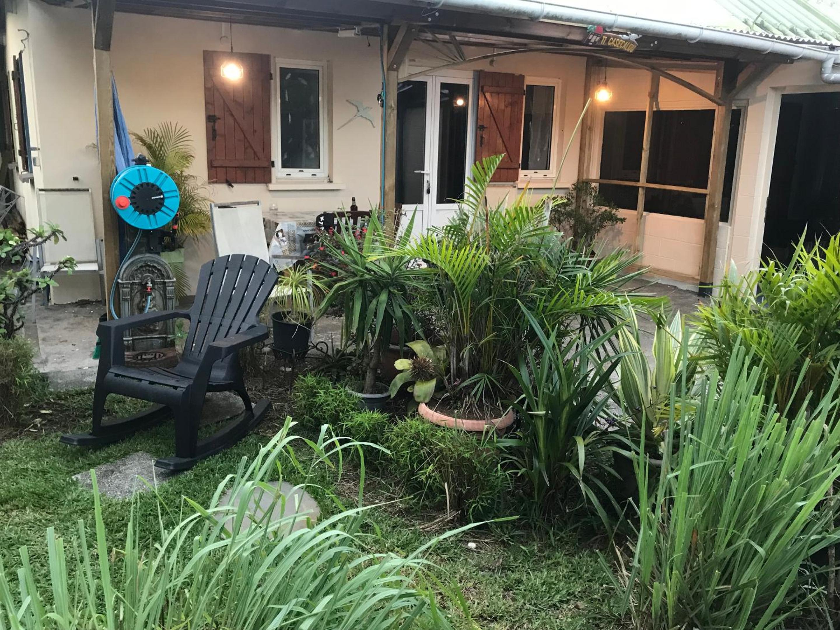 Maison charmante à Bras-Panon avec piscine et jardin