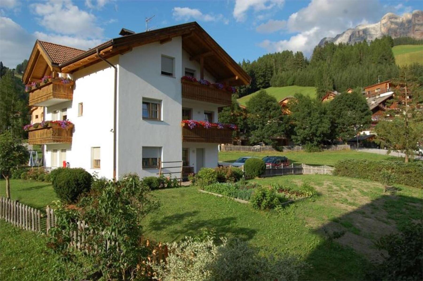 Apartments Campagnola