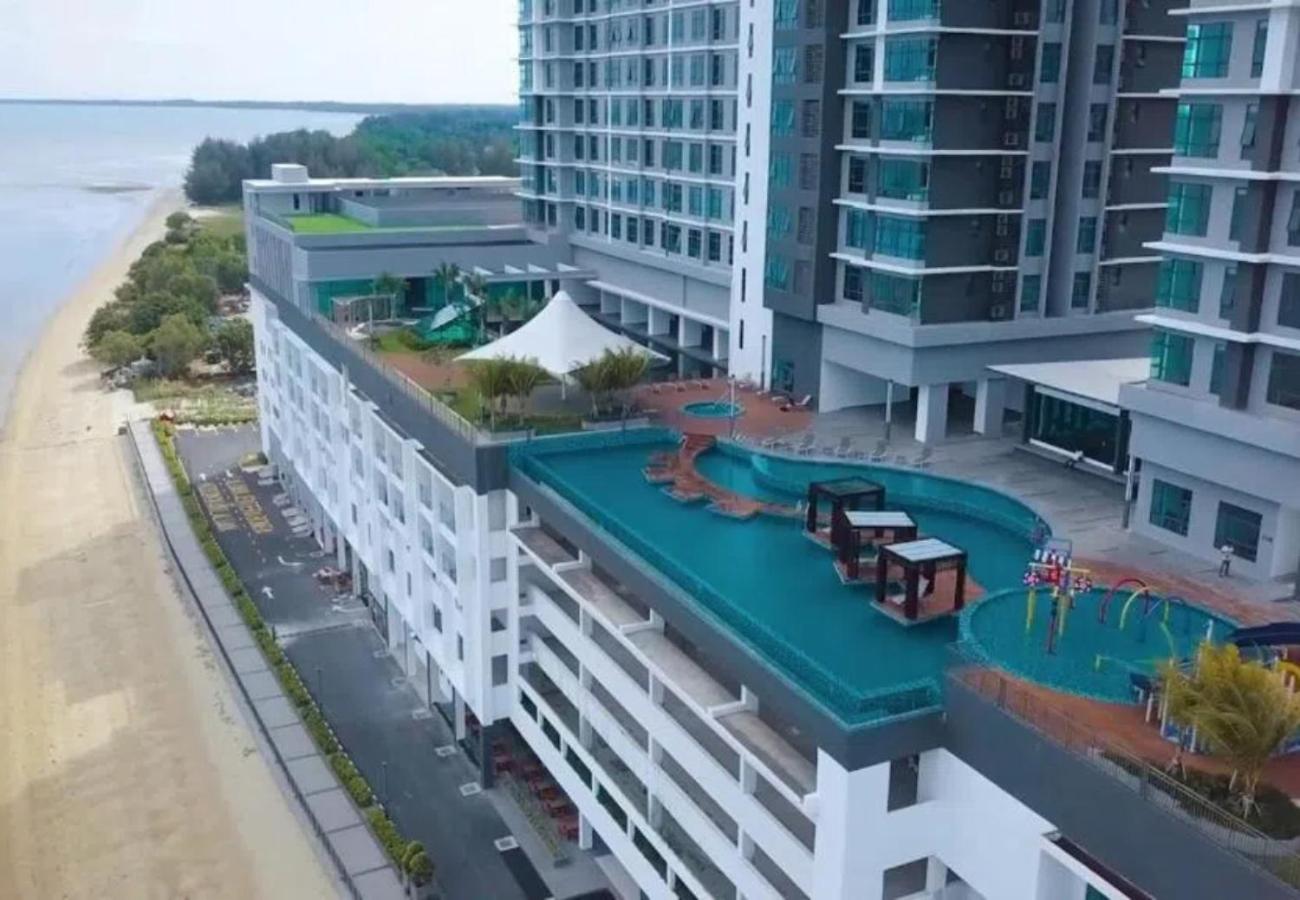OceanBay Seaview 6PAX Studio Netflix A-19-13 photo 3