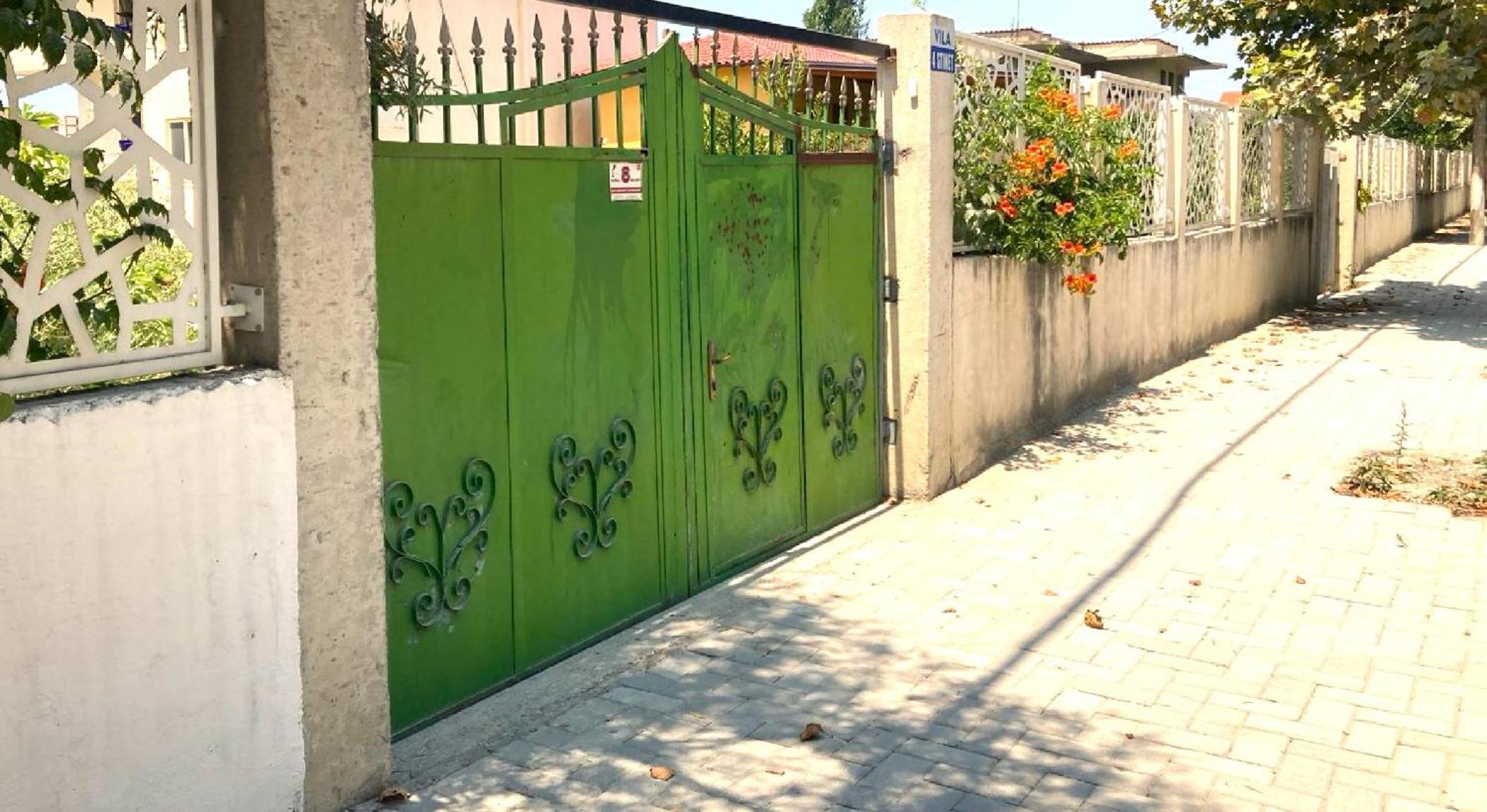 Vila 4 Stinet