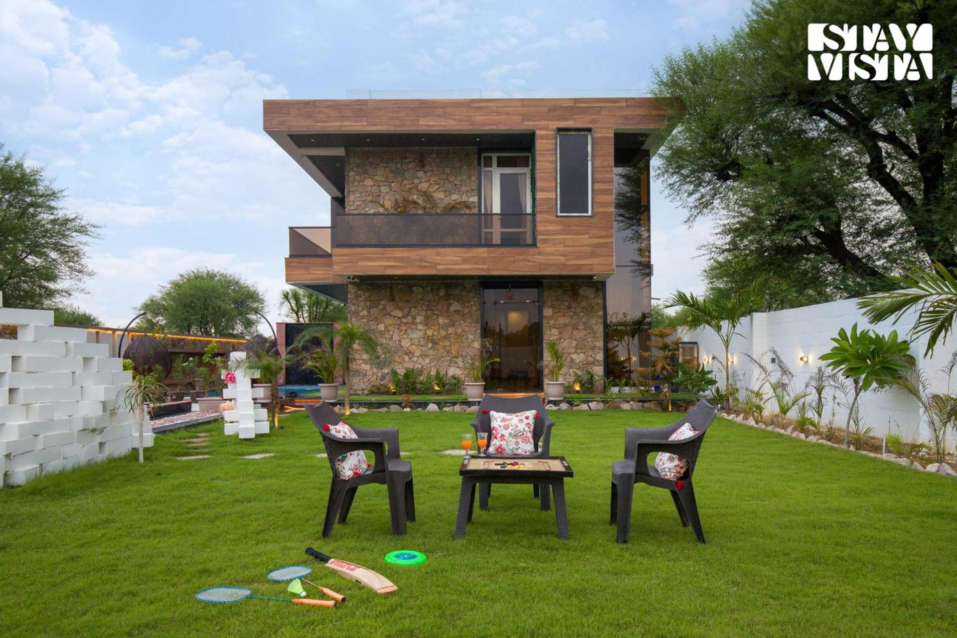 StayVista at Talin Farms with Mountain View, Pool view 5